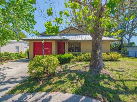 1626 4th Court, Vero Beach, FL 32960