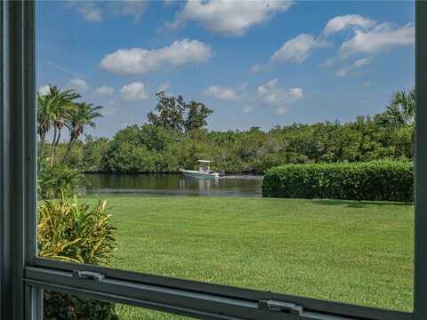 2800 Indian River Boulevard, Vero Beach, FL 32960