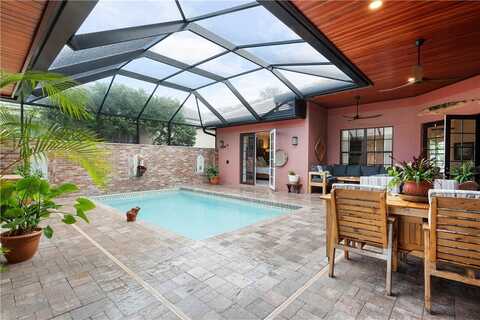 1155 Governors Way, Vero Beach, FL 32963