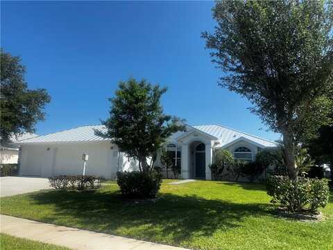 5083 4th Lane, Vero Beach, FL 32968