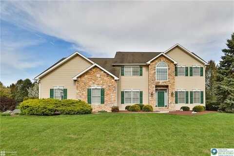 5229 Wagon Wheel Drive, White Hall, PA 18078