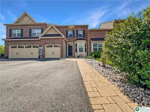 4527 Bellflower Way, Macungie, PA 18104