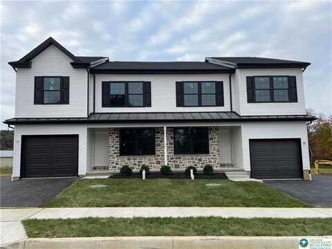 6171 Rizzuto Way, Lower Milford, PA 18036