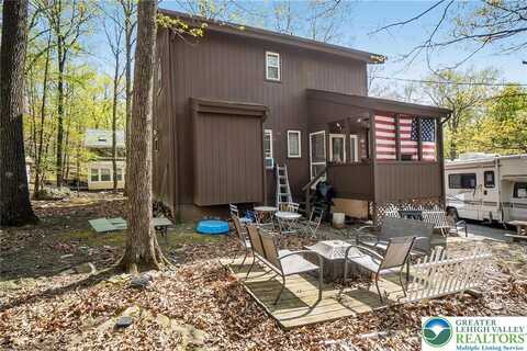 1231 Kensington Drive, Stroud Twp, PA 18301