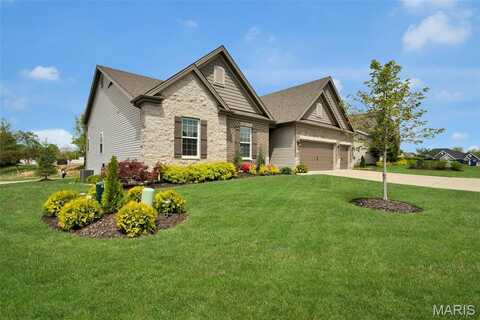 501 Upper Ridgepointe Court, Lake Saint Louis, MO 63367