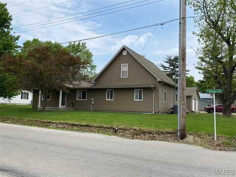 506 E Bertolino Avenue, Nokomis, IL 62075