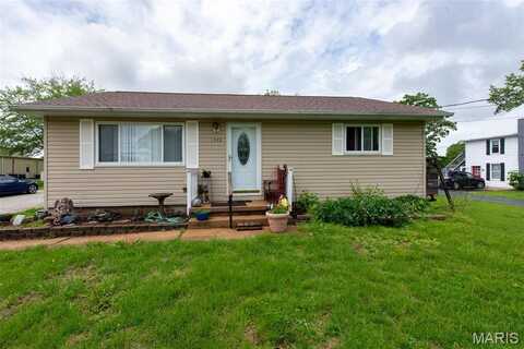 1340 Parkway Drive, Saint Clair, MO 63077