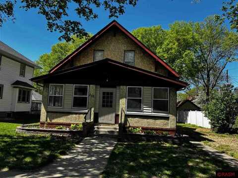 215 Christensen Street, North Mankato, MN 56003