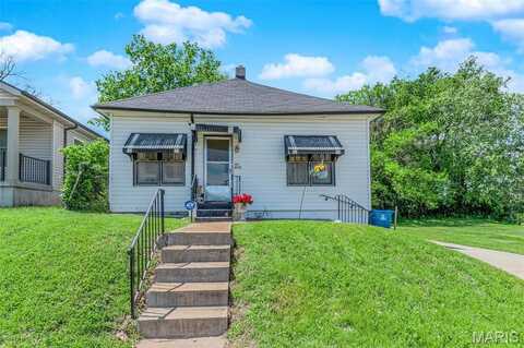 4229 Oakwood Avenue, Saint Louis, MO 63121