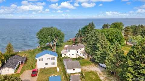 4308 N GRANDVIEW BEACH Drive, Deckerville, MI 48427