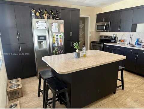 28541 SW 144th Ct, Homestead, FL 33033