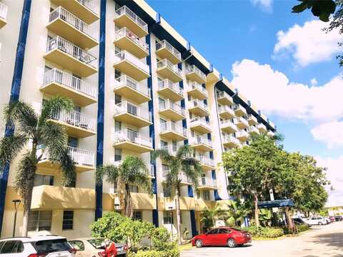 4550 NW 9th St, Miami, FL 33126