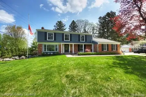 3203 E BRADFORD Drive, Bloomfield Hills, MI 48301