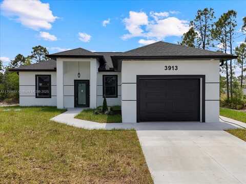 3913 SW 4th Strret, Lehigh Acres, FL 33976