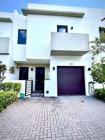 535 SW 91st Pl, Miami, FL 33174