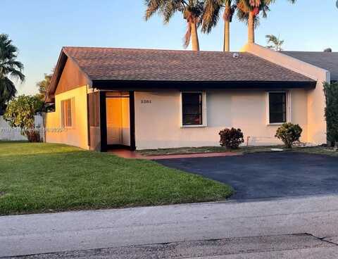 5201 SW 139th Ct, Miami, FL 33175