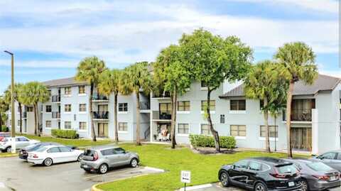 7130 NW 179th St, Hialeah, FL 33015