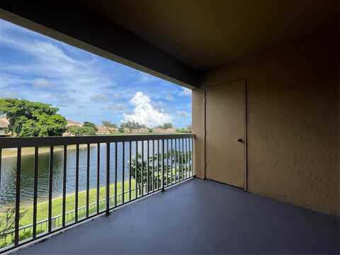 5200 NW 31st Ave, Fort Lauderdale, FL 33309