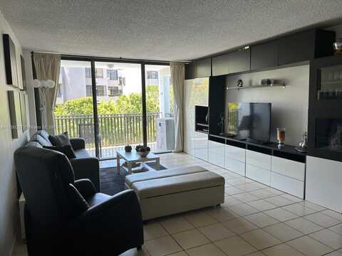 100 Ocean Lane Dr, Key Biscayne, FL 33149