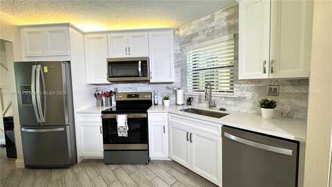 6755 W Broward Blvd, Plantation, FL 33317