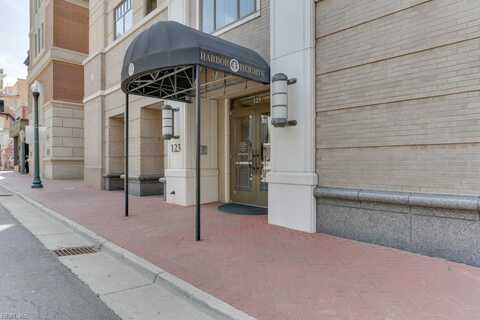 123 College Place, Norfolk, VA 23510