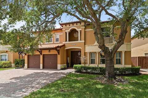 15555 SW 26th Ter, Miami, FL 33185
