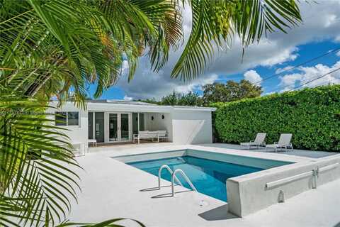 730 SW 26th Rd, Miami, FL 33129