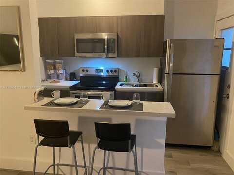734 NW 80th St, Miami, FL 33150