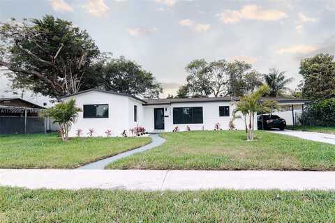 17940 NW 13th Ct, Miami Gardens, FL 33169