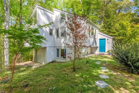 102 Cedar Court, Williamsburg, VA 23185