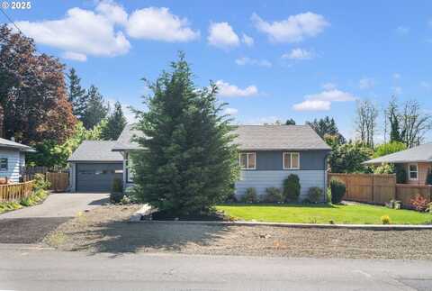 128 CANEMAH RD, Oregon City, OR 97045