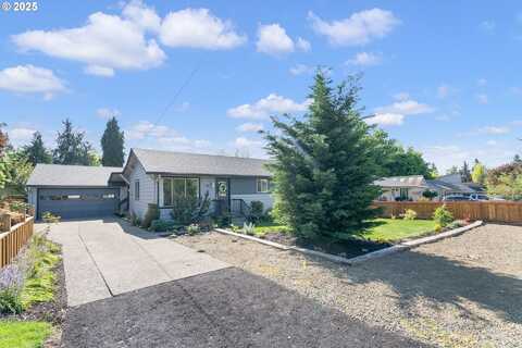 128 CANEMAH RD, Oregon City, OR 97045