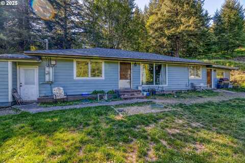 93721 CORDELL LN, Coos Bay, OR 97420