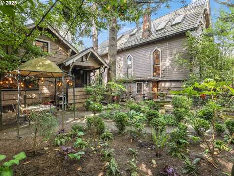 3135 SE VAN WATERS ST, Milwaukie, OR 97222
