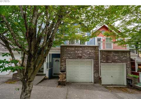 1635 SW MONTGOMERY ST, Portland, OR 97201