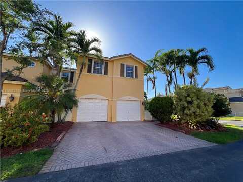 5486 NW 112th Path, Doral, FL 33178
