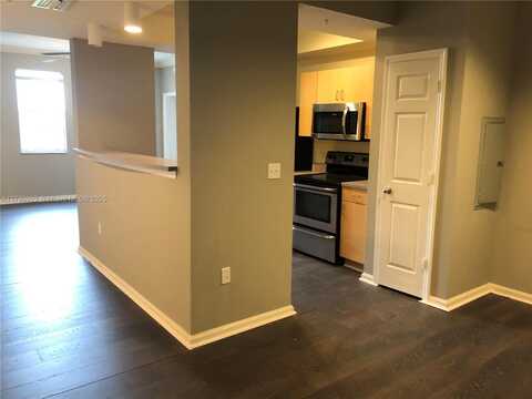 533 NE 3rd Ave, Fort Lauderdale, FL 33301