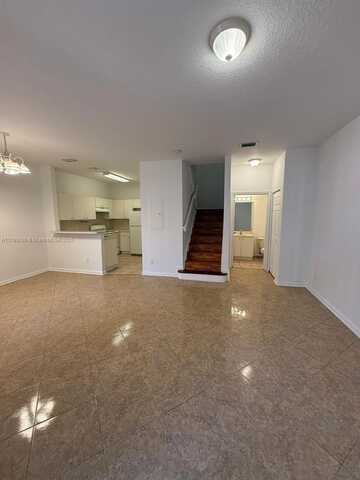 1410 S Santa Catalina Cir, North Lauderdale, FL 33068