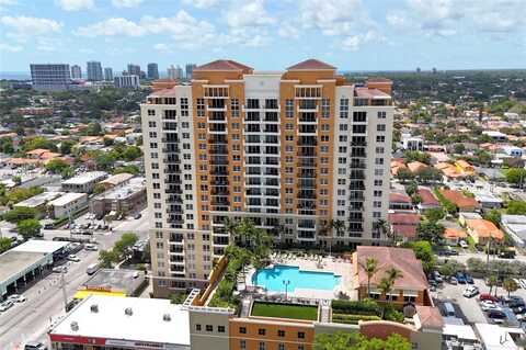 3232 SW 22nd Ter, Miami, FL 33145