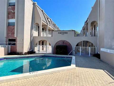 1100 SE 4th Ave, Deerfield Beach, FL 33441
