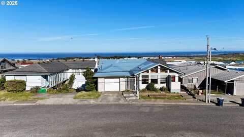 29832 MARY ST, Gold Beach, OR 97444