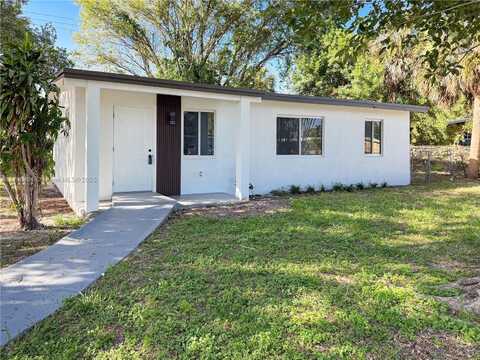3631 NW 4th St, Lauderhill, FL 33311