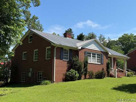 420 Rodwell St., Warrenton, NC 27589
