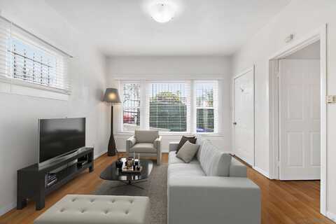 1720 J St, San Diego, CA 92101