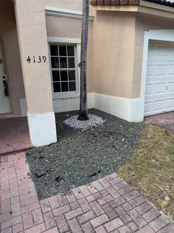 4139 NE 26th St, Homestead, FL 33033