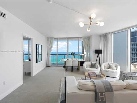 475 Brickell Ave, Miami, FL 33131