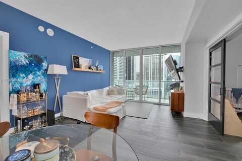 253 NE 2nd St, Miami, FL 33132
