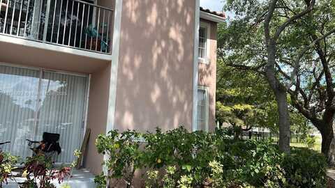 12106 Saint Andrews Pl, Miramar, FL 33025