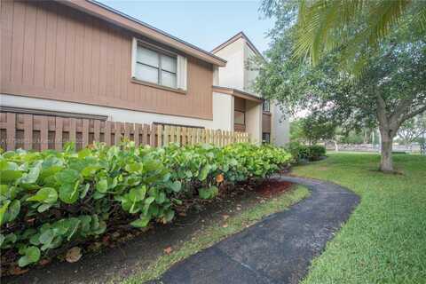 10945 SW 113th Pl, Miami, FL 33176