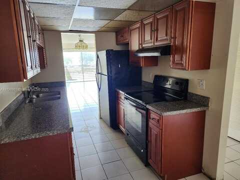 3120 N Pine Island Rd, Sunrise, FL 33351